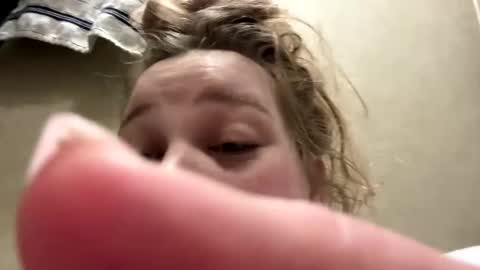 Blondie online show from 02-10-25, 04:30