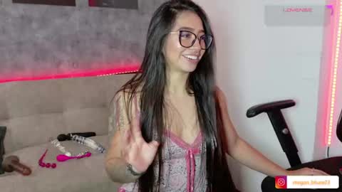 Megan Bluee online show from 07-01-26, 04:40