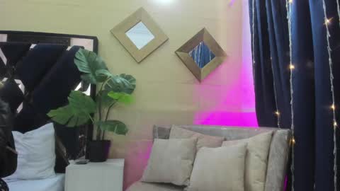     online show from 04-10-26, 12:21