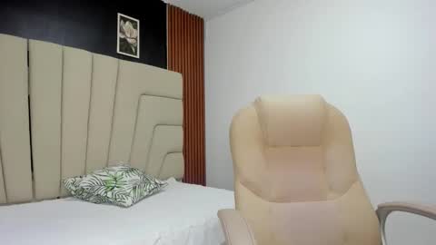 Megan online show from 10-23-25, 03:06