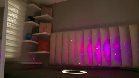     online show from 02-09-26, 12:31