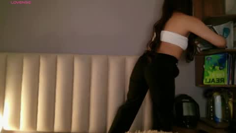     online show from 05-15-26, 01:18