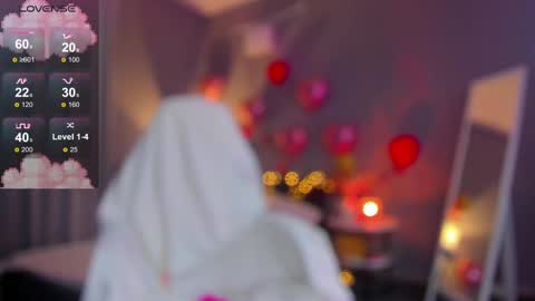 Megan Nelson online show from 02-19-25, 01:28