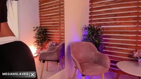 megan_raiin online show from 03-19-26, 08:40