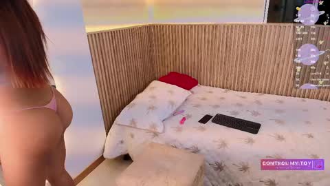 megan_raiin online show from 04-22-26, 08:39