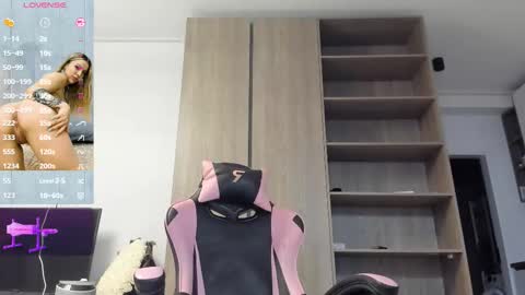 Megan online show from 10-27-25, 05:11