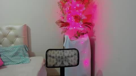 Megan rose online show from 01-06-25, 12:16