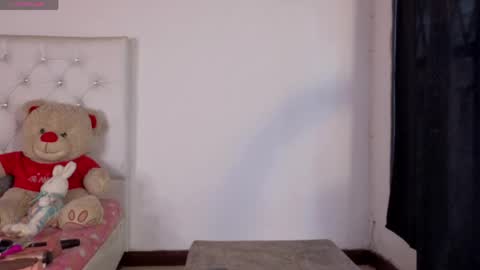 Megan online show from 04-07-26, 06:30