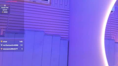 Snapshot of megan_west62 chatting on 02-21-25, 07:10 Jazmin online show from 02-21-25, 07:10