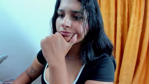 Snapshot of megan_whitte_01 chatting on 10-10-25, 08:41 megan white 01  online show from 10-10-25, 08:41