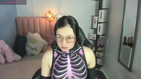 Megan  online show from 01-17-26, 12:43