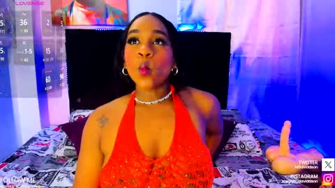 Kim  online show from 03-09-25, 06:11