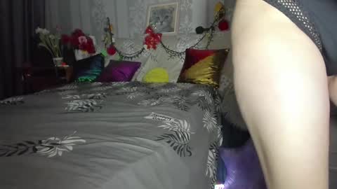 Nicki--------- Welcome to my Room online show from 03-09-26, 08:02