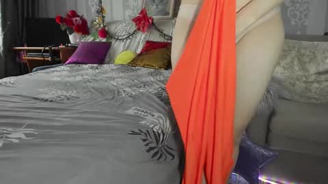 Nicki--------- Welcome to my Room online show from 03-19-26, 09:02