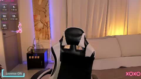 megan lake online show from 06-24-26, 09:47