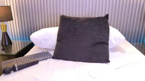 Megan  online show from 04-21-26, 01:42