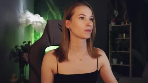 megan online show from 05-12-26, 05:32