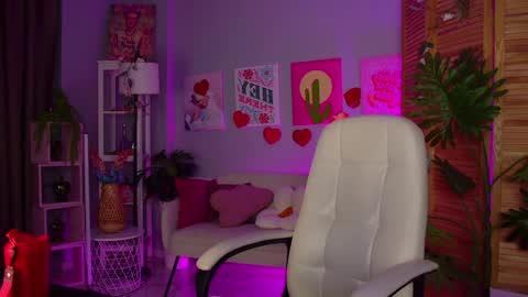 megan online show from 06-02-26, 05:48