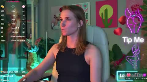megan online show from 06-11-26, 12:43