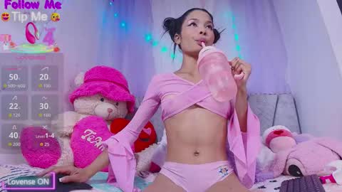 Megan online show from 03-09-26, 01:53