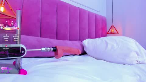 Megan  online show from 03-06-25, 10:58