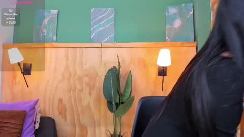 Megan online show from 06-10-26, 12:15