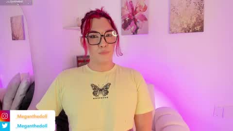 Snapshot of meganthedoll chatting on 04-11-26, 02:27 Meghan the doll online show from 04-11-26, 02:27