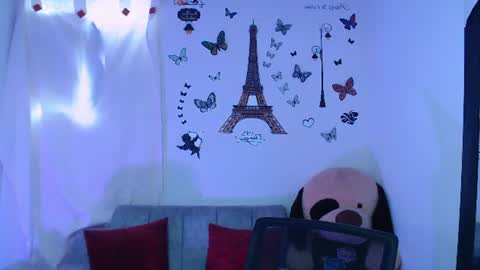 Snapshot of meganvg_ chatting on 07-30-26, 04:39 meganvg_ online show from 07-30-26, 04:39