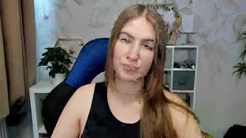 Snapshot of meganx_candy chatting on 08-05-26, 07:11 Megan online show from 08-05-26, 07:11