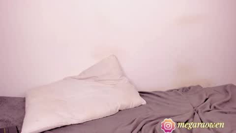 Snapshot of megaraowen_ chatting on 06-05-26, 06:52 M E G A R A online show from 06-05-26, 06:52