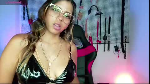 Snapshot of meggan_greey chatting on 12-07-24, 07:54 Your best slave  online show from 12-07-24, 07:54