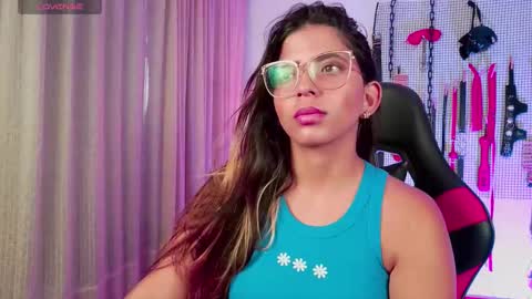 Snapshot of meggan_greey chatting on 10-09-25, 02:37 Your best slave  online show from 10-09-25, 02:37