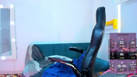 Juli online show from 04-13-26, 01:49