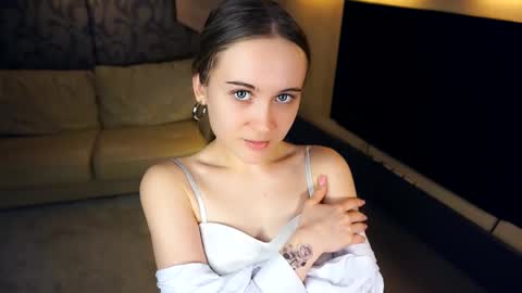 Snapshot of meghanantell chatting on 03-07-25, 12:12 Alberta   First stream 02252025 1230 UTC online show from 03-07-25, 12:12