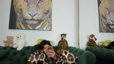 megpalmer online show from 11-26-25, 11:55