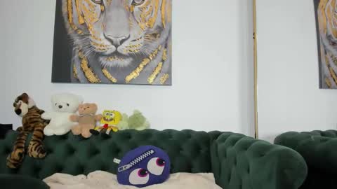 Snapshot of megpalmer chatting on 05-28-26, 07:33 megpalmer online show from 05-28-26, 07:33