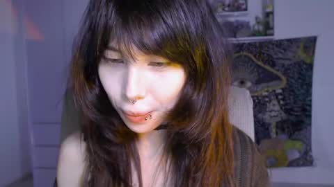 Snapshot of meitenshi chatting on 04-17-26, 04:26 mori3 online show from 04-17-26, 04:26