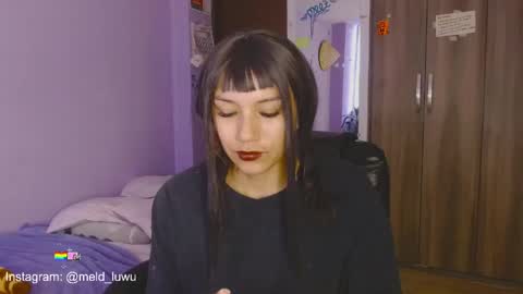 Snapshot of mel_dahlia chatting on 05-31-26, 10:22 Melissa - - Please help me to reach 100 thumbs up online show from 05-31-26, 10:22