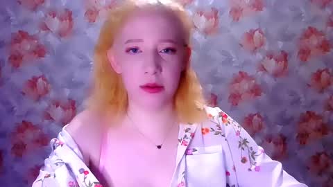 Snapshot of mel_mellie chatting on 04-24-26, 11:29 Mel Mellie online show from 04-24-26, 11:29