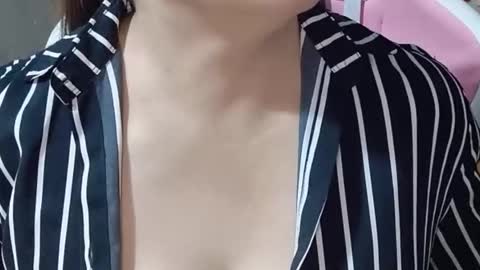 mela7386 online show from 01-13-26, 07:35