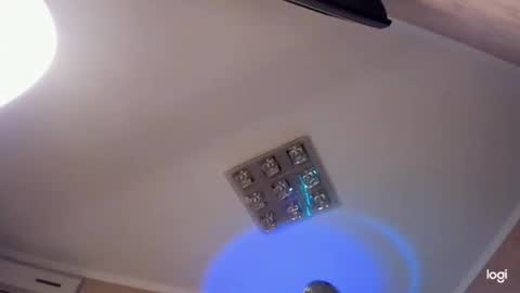  Start every day 2000 - 700 online show from 11-19-25, 08:31