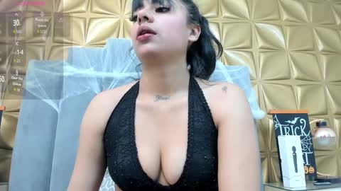 Snapshot of melani_dream chatting on 10-11-25, 02:04 Melani online show from 10-11-25, 02:04