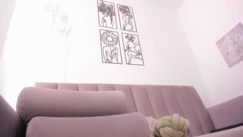 melani greyy online show from 02-10-26, 09:30