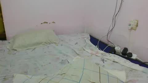 melanie_bae1 online show from 05-04-26, 05:03