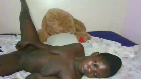 melanie_bae1 online show from 05-06-26, 06:08