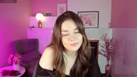 Melanie online show from 11-08-25, 09:24