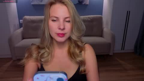 Melanie Bennett online show from 05-08-26, 06:19