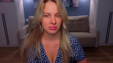 Melanie Bennett online show from 06-18-26, 06:46