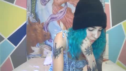 Snapshot of melaniefairy chatting on 09-18-25, 04:58 Melanie online show from 09-18-25, 04:58