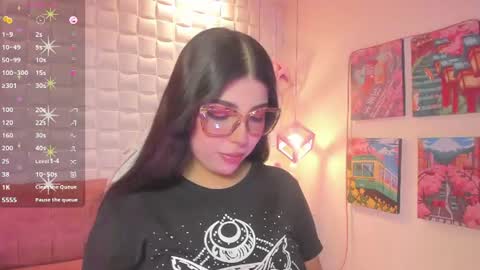 Snapshot of melaniegrayx chatting on 06-09-26, 02:39 melaniegrayx online show from 06-09-26, 02:39